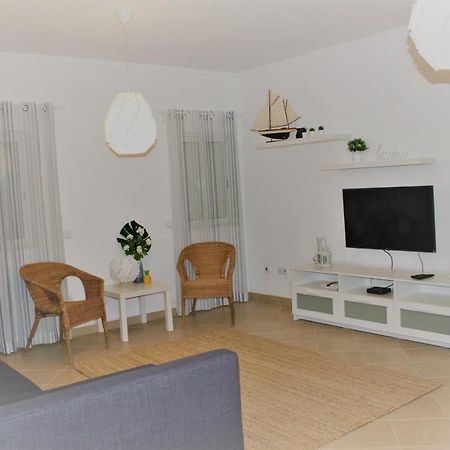 Апартаменти Casa Camoes, Near Airport, 4Km Faro Beach Екстер'єр фото